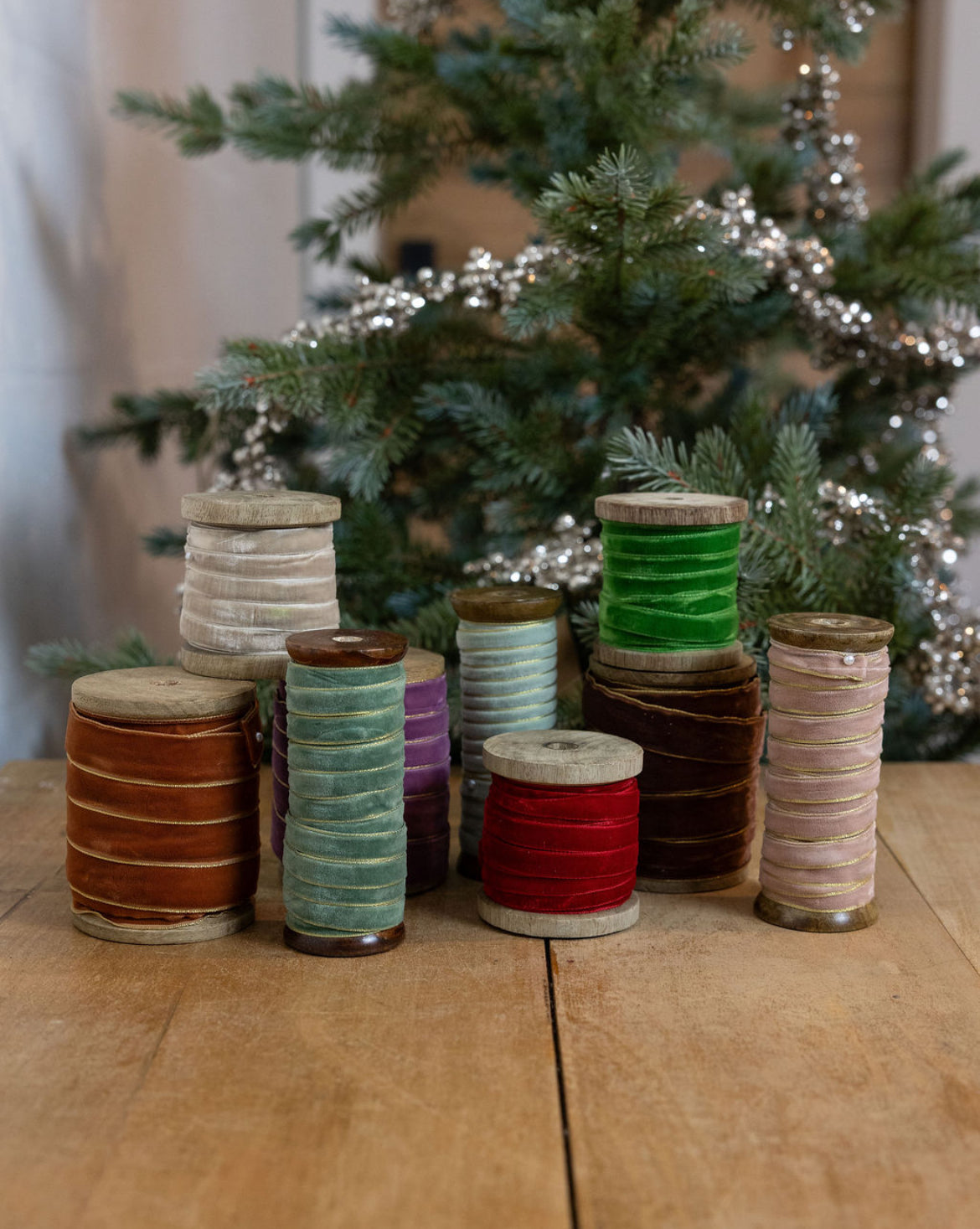Holiday Velvet Ribbon, 16 Colors