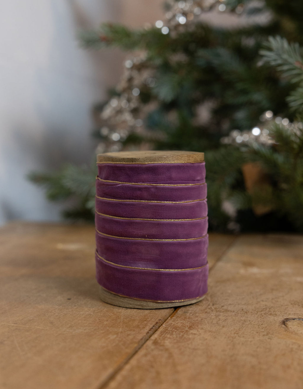 Holiday Velvet Ribbon, 16 Colors