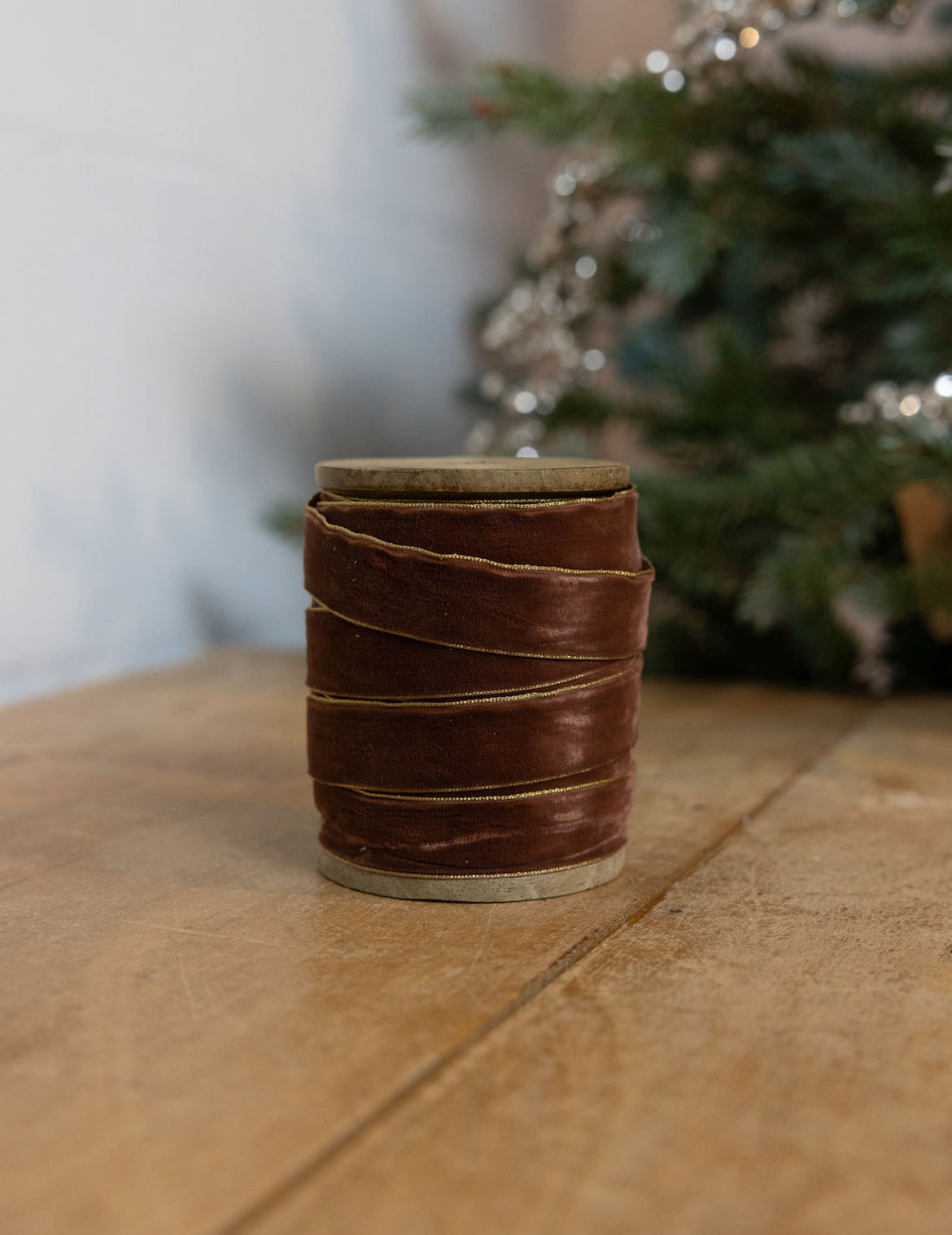 Holiday Velvet Ribbon, 16 Colors