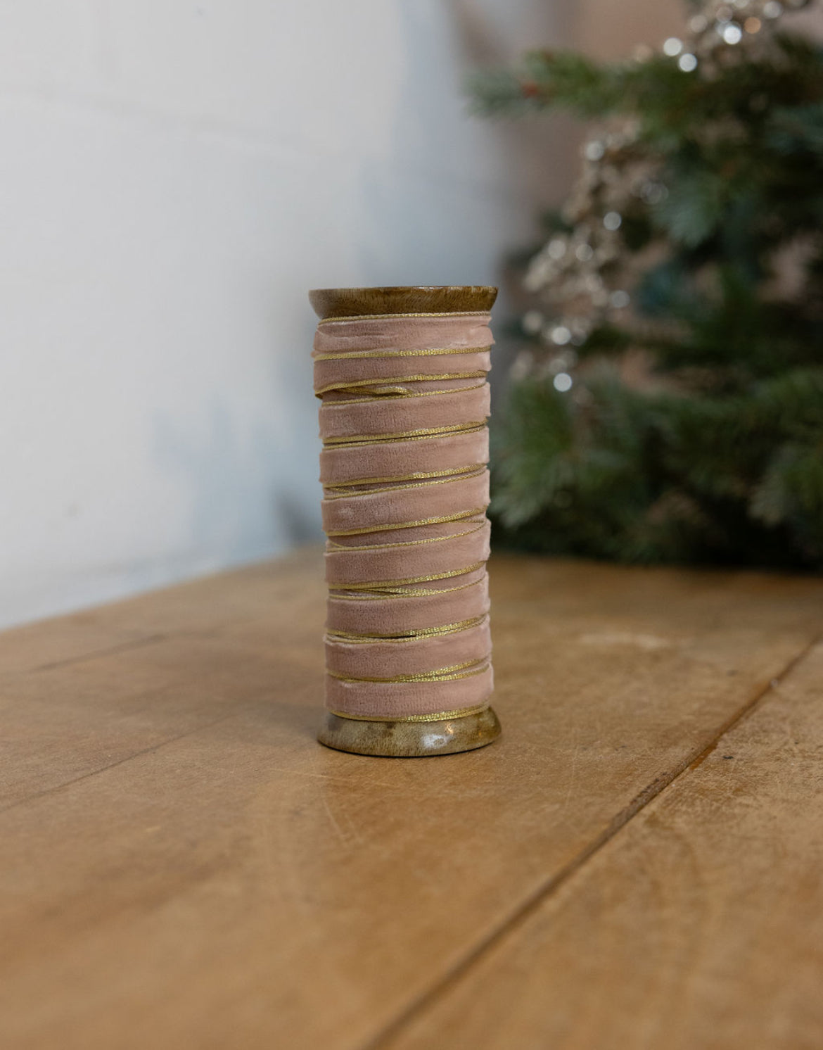 Holiday Velvet Ribbon, 16 Colors