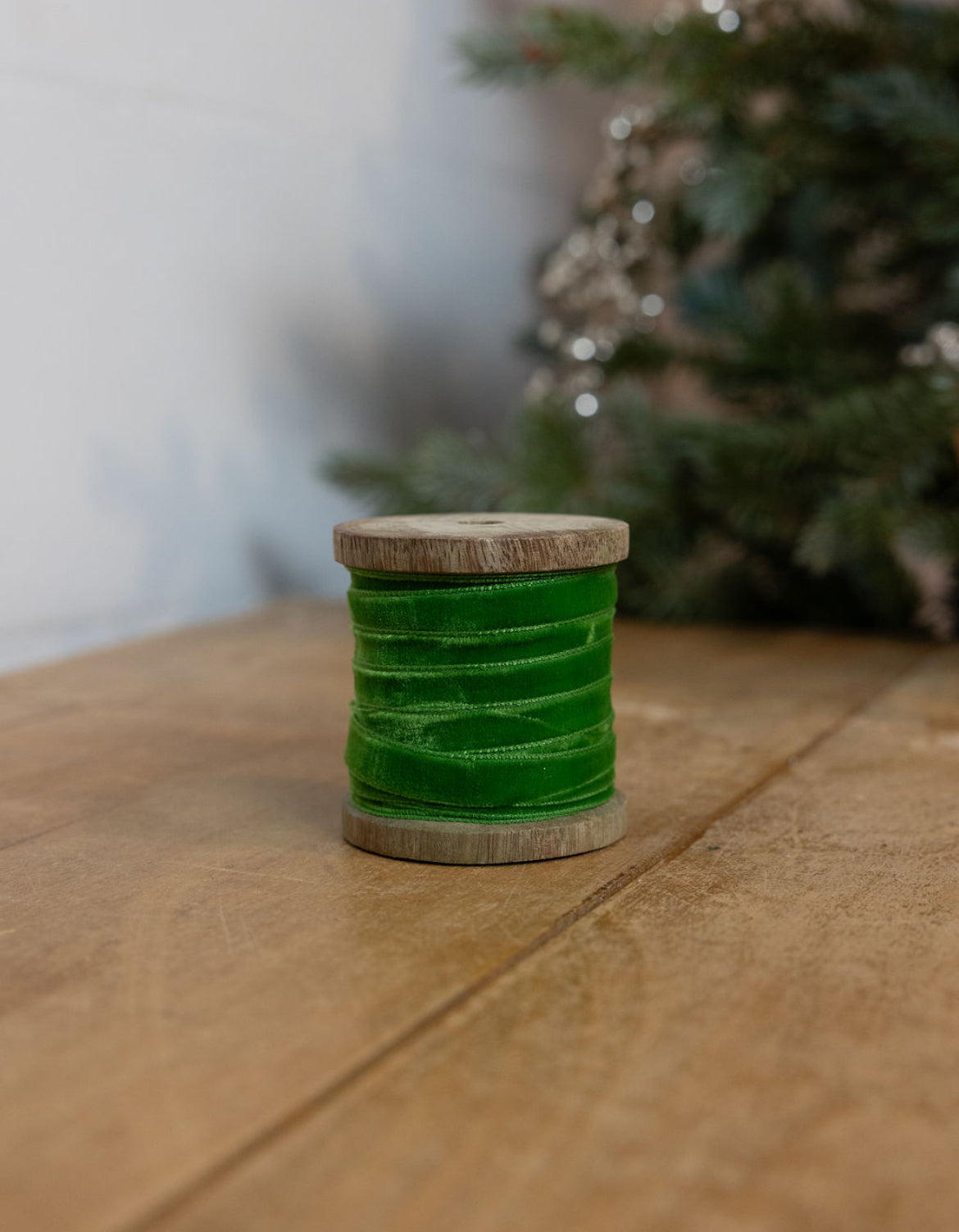 Holiday Velvet Ribbon, 16 Colors