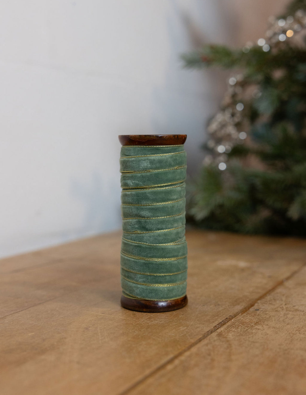 Holiday Velvet Ribbon, 16 Colors