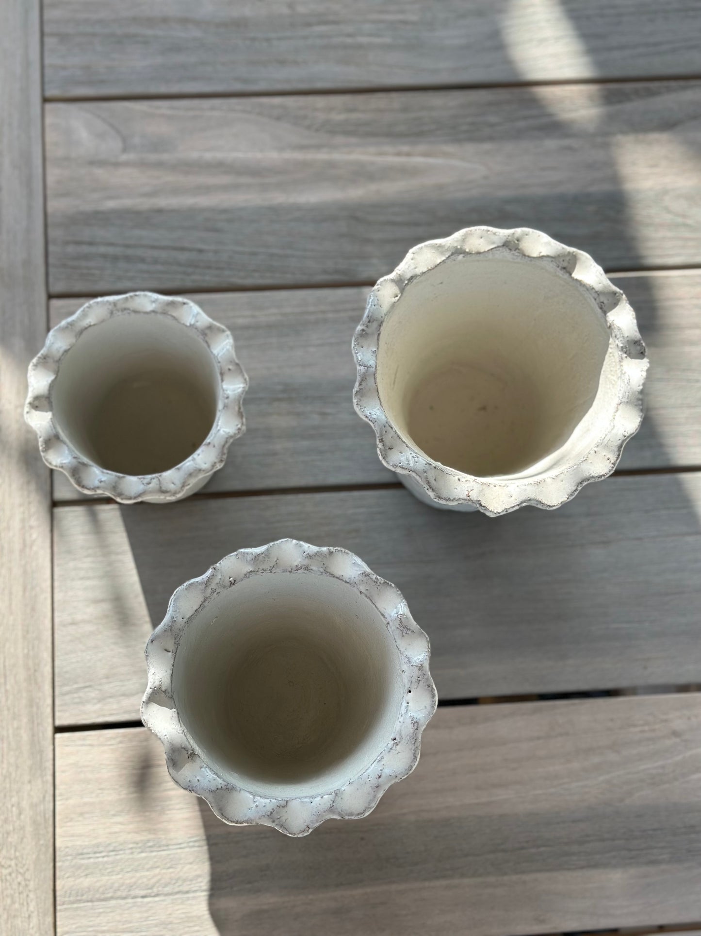 Pie Crust Planters, White