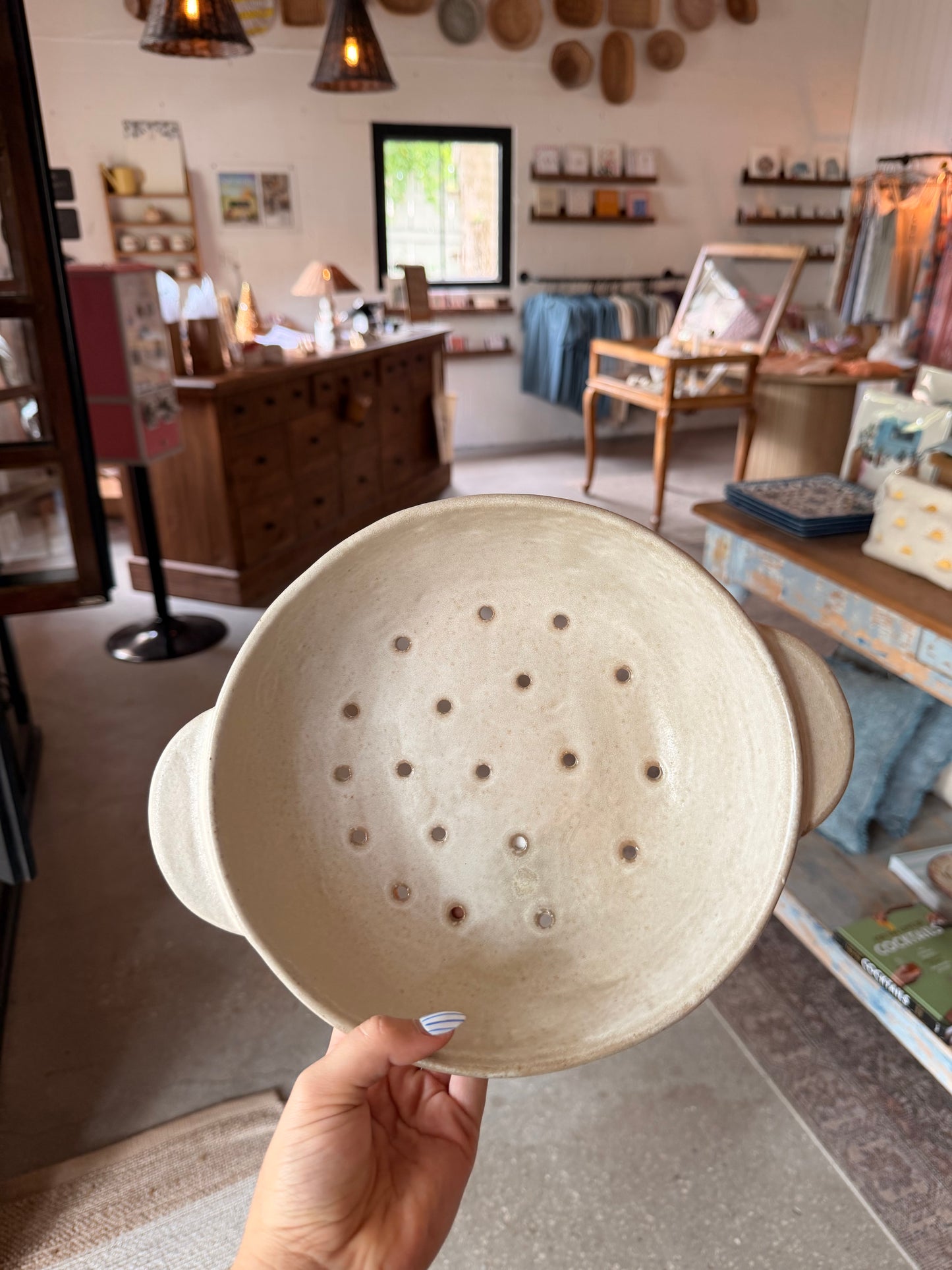 Ivory Stoneware Fruit Bowl