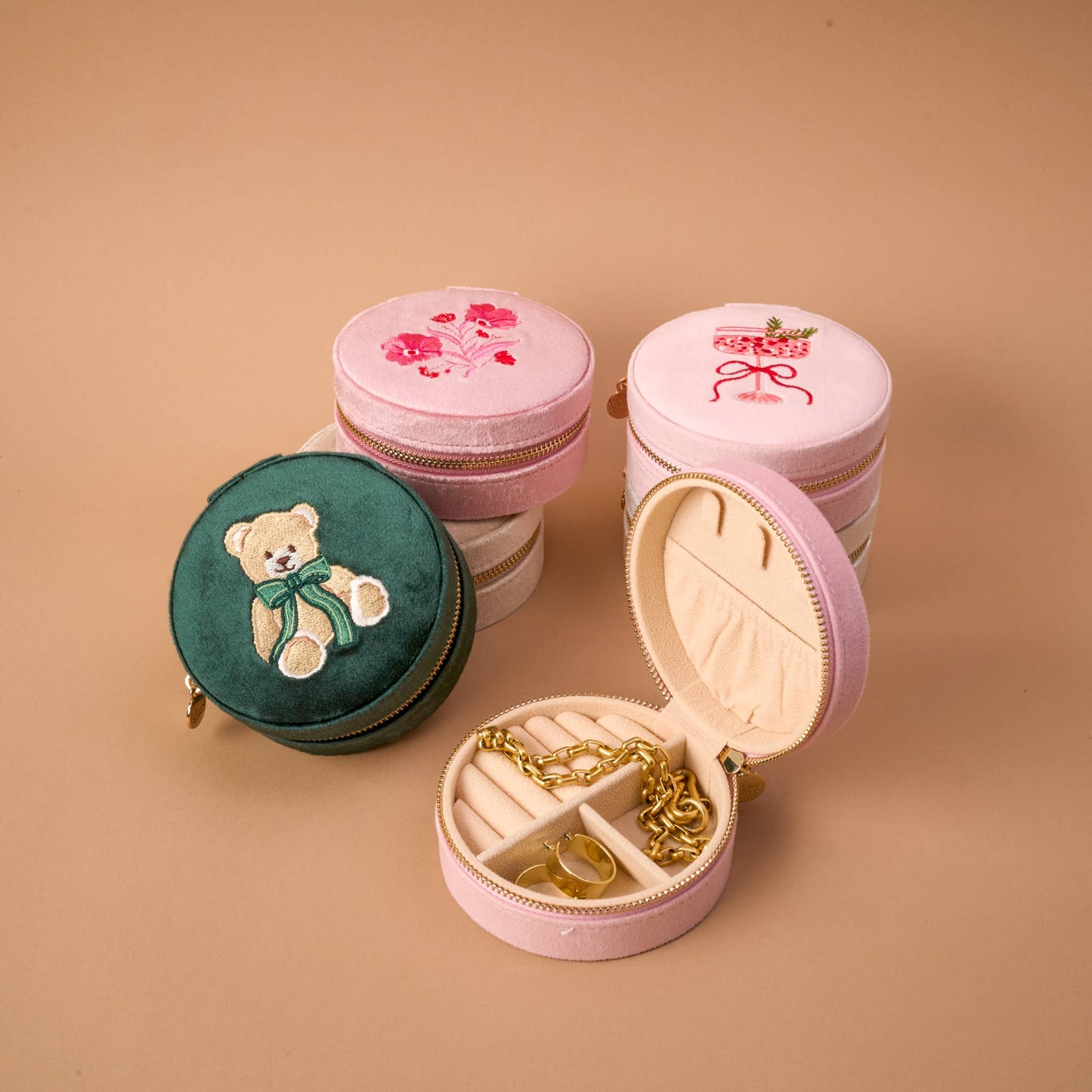 Round Velvet Jewelry Case-Teddy Bear Theo