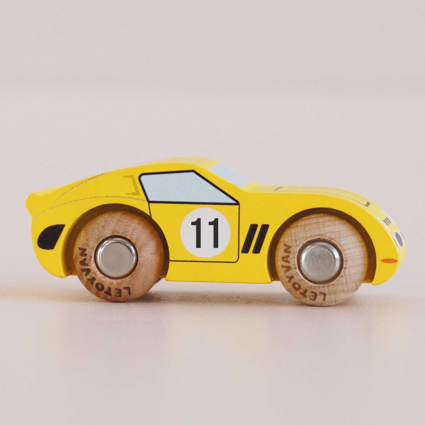 No. 24 GT135 Luca | Pre order Aug 2026