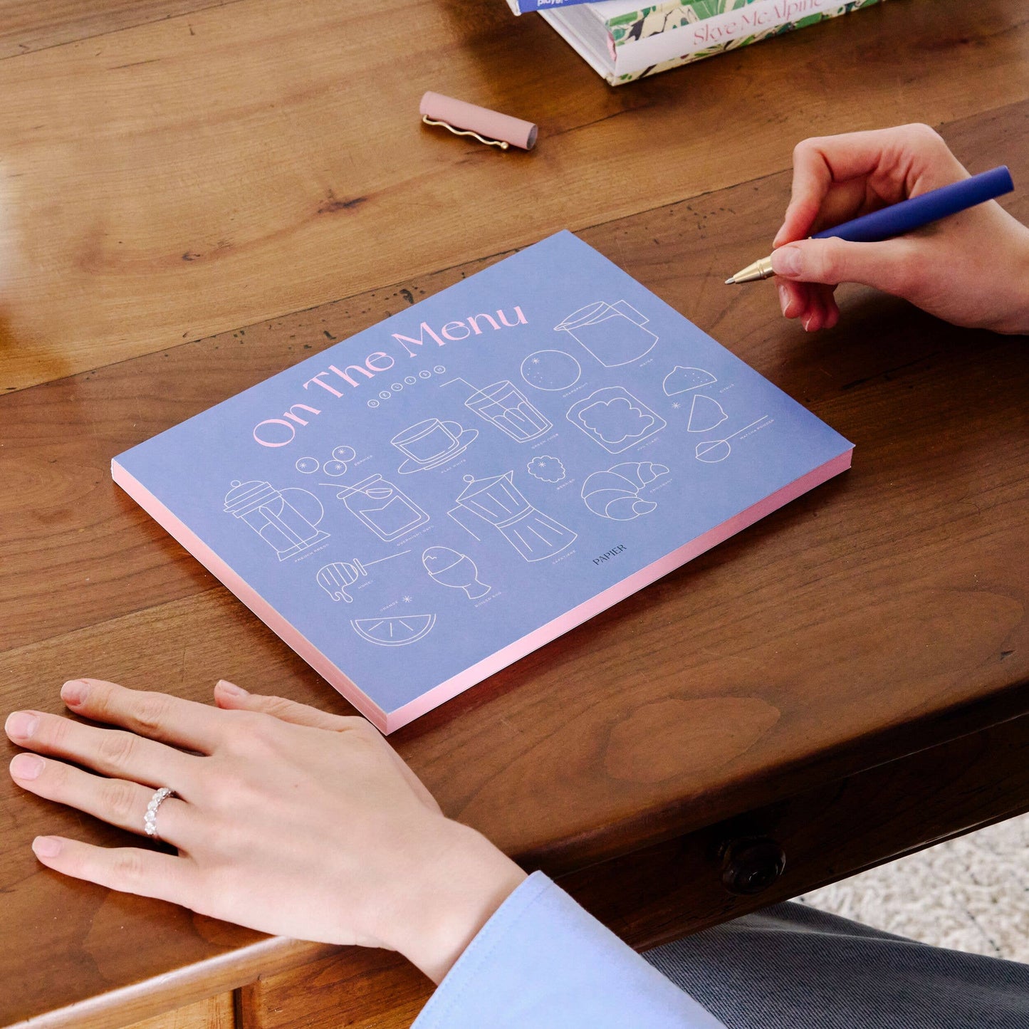 On The Menu Weekly Meal Planner & Grocery List