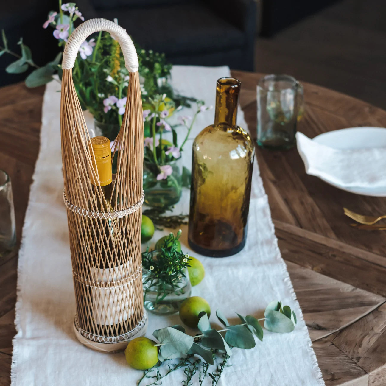 Julieta Bamboo Bottle Carrier